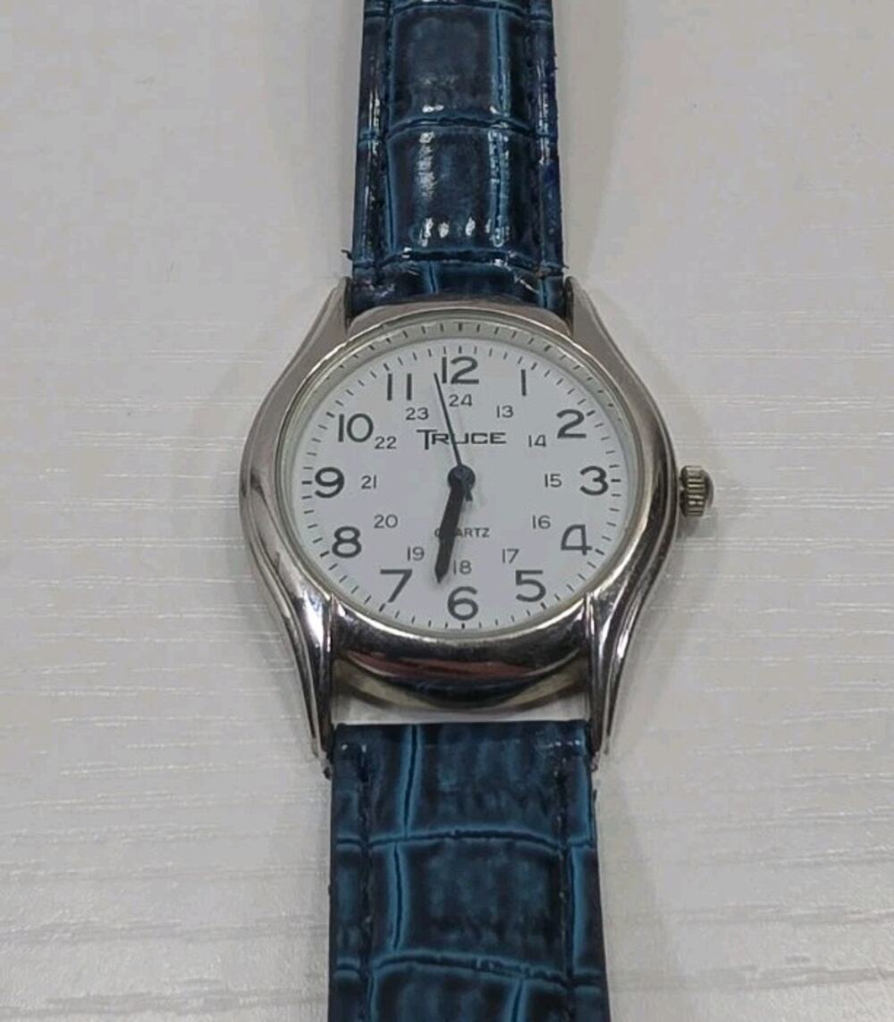 Truce Silver Tone White Dial Blue Band Analog Quartz Watch New Battery W302